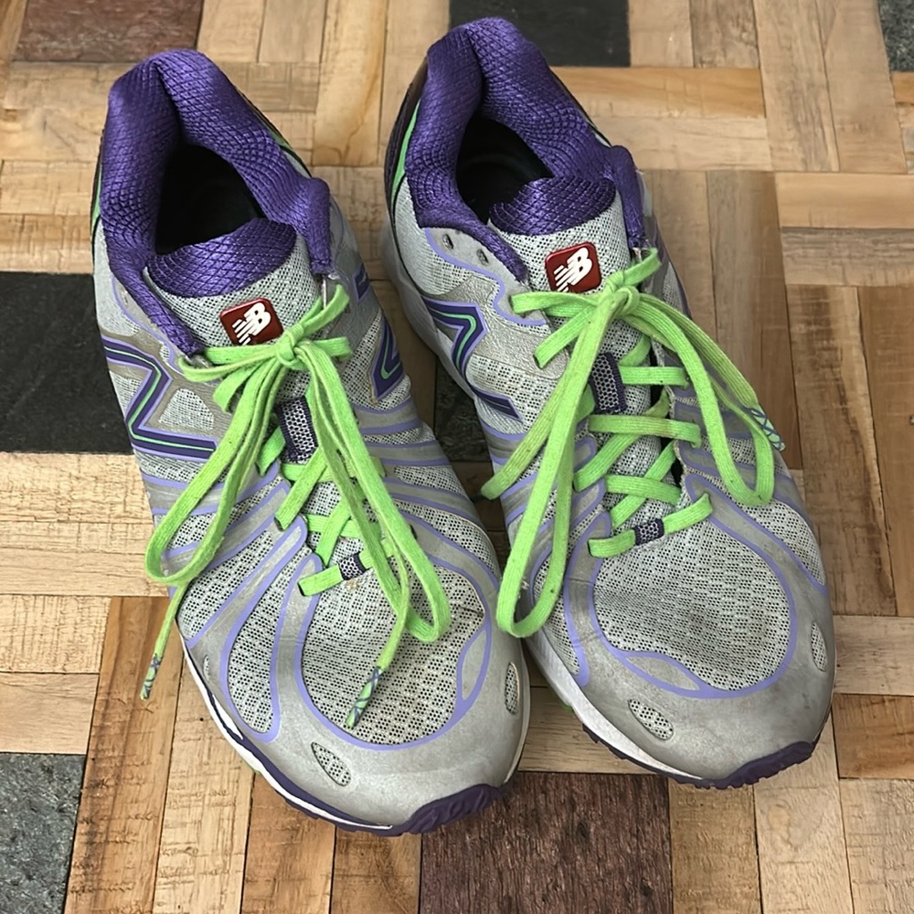 New Balance Barringer Womens 9.5 Running Shoes Sneakers Purple Green Athletic